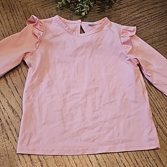 Pink long sleeve ruffle top 4-5T - Picture 10 of 10